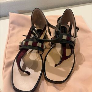 Stuart Weitzman Black and Burgundy Sandals